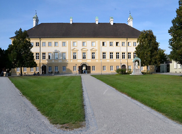 IONk Wirtschaftsanalysen seit 1982 OHG - Schatzkammer Altötting IONk Wirtschaftsanalysen seit 1982 OHG - Schatzkammer Altötting